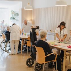 Assistencia - Galeria Fundacio Aymar i Puig - 7